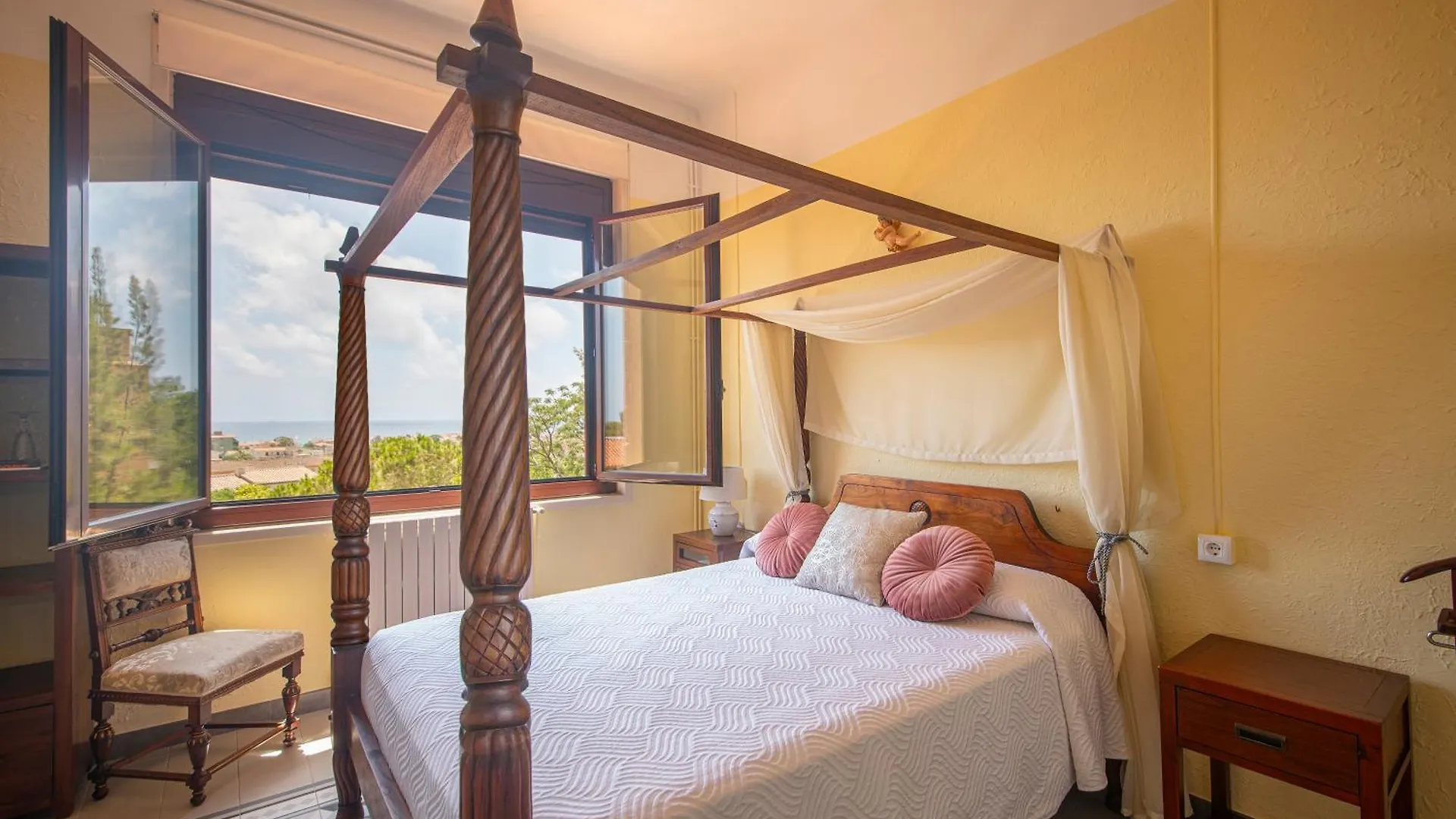 Country house Habitaciones Villa Marcia Solo Adulto Altafulla Spain
